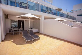 Servatur Casablanca Suites & Spa