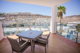 Servatur Casablanca Suites & Spa