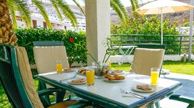 Sunshine Beach Villas