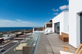 Altos de la Gloria Beach Apartments