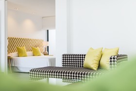 Altos de la Gloria Beach Apartments