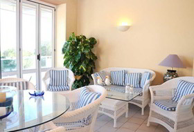 Apartamentos Sofia I y II