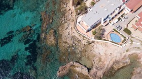 Jacaranda Apartments