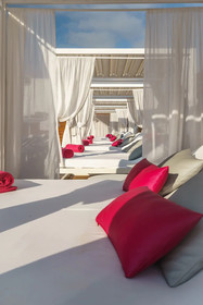 One Ibiza Suites