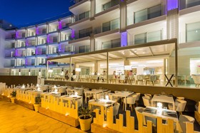 One Ibiza Suites