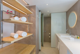 One Ibiza Suites