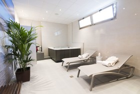 azuLine Hotel Pacific