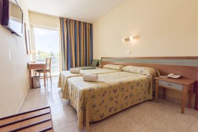 azuLine Hotel Pacific