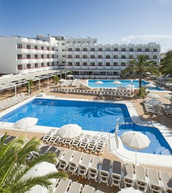 Coral Star Apartments