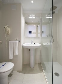 Coral Star Apartments