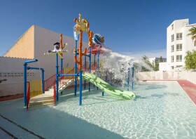 Coral Star Apartments