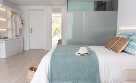 Els Pins Resort & Spa