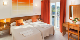 Apartamentos Oasis Sa Tanca