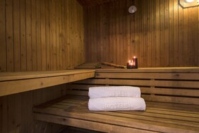 Tropic Garden Hotel & Apartments