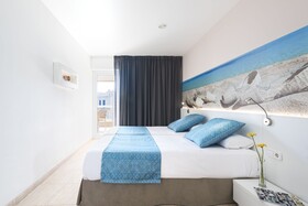 Tropic Garden Hotel & Apartments