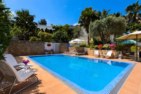 Villa Blanca Santa Eulalia