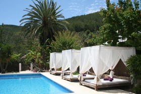 Valley Club Ibiza - Boutique Agroturismo