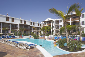 Nazaret Apartamentos