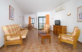 Club Las Colinas Apartamentos