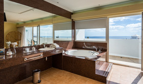 BlueSea Costa Bastian