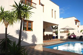 Las Caletas Village