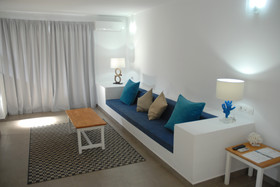 Neptuno Suites
