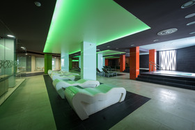 HD Beach Resort & Spa