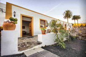Casa Lola y Juan