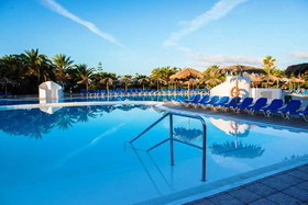 HL Rio Playa Blanca Hotel