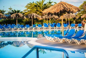 HL Rio Playa Blanca Hotel