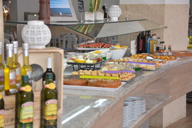 HL Paradise Island Hotel