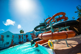 HL Paradise Island Hotel
