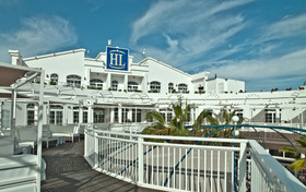 HL Paradise Island Hotel