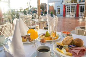 HL Paradise Island Hotel