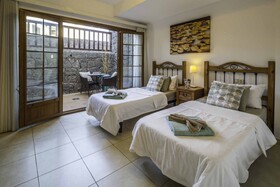 Villa Azure LH122 By Villas Now Ltd