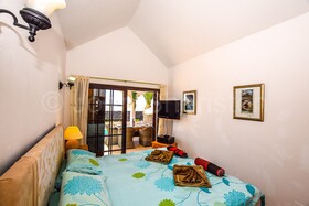 Villa Del Sol LH133 By Villas Now Ltd