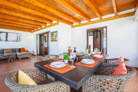 Villa Lilly