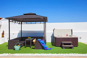 Villa Lilly