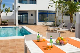 Villas de la Marina