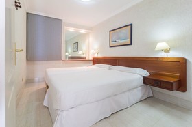 Plus Fariones Apartamentos