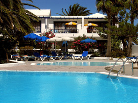 Apartamentos Playamar