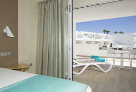 Aqua Suites