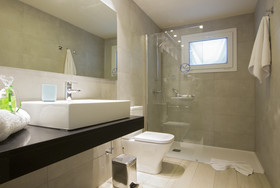 Aqua Suites