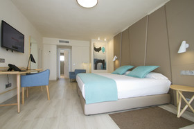 Aqua Suites