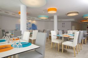 Aqua Suites