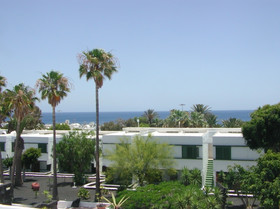 Arena Dorada Apartments