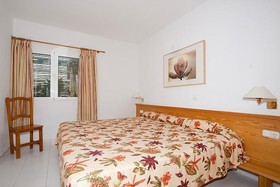 Arena Dorada Apartments