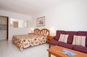 Arena Dorada Apartments