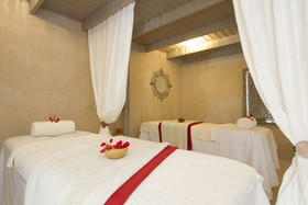 Gran Deluxe Villas