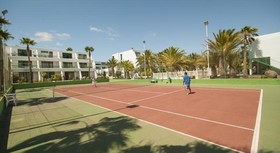 Apartamentos La Peñita